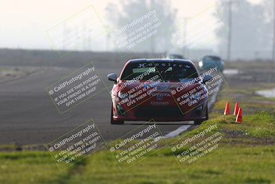 media/Jan-18-2026-CalClub SCCA (Sun) [[8bc6468723]]/Group 7 Race/Turn 1/